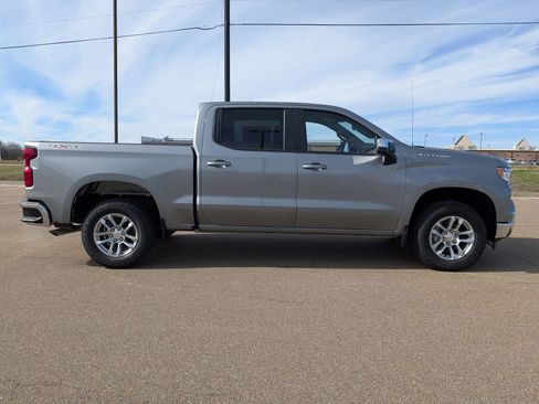 New 2026 Chevrolet Silverado 1500 LT image 6