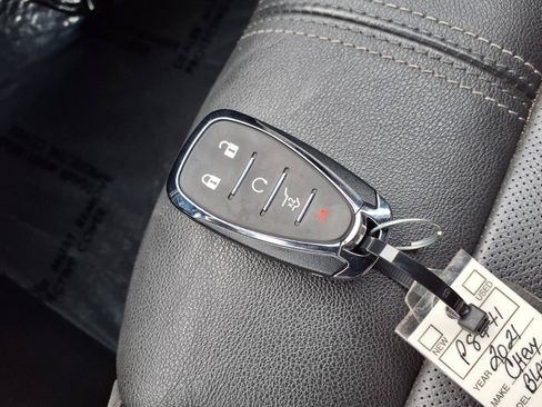 Used 2021 Chevrolet Blazer LT AWD/4WD image 18