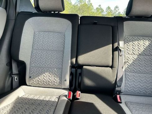 Used 2024 Chevrolet Equinox LT AWD/4WD image 26