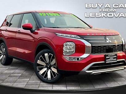New 2025 Mitsubishi Outlander SE
