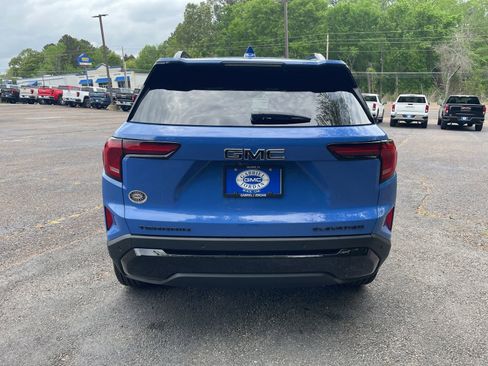 New 2026 GMC Terrain Elevation w/ Black Edition FWD image 4