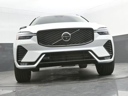 New 2026 Volvo XC60 B5 Ultra w/ Climate Package image 38