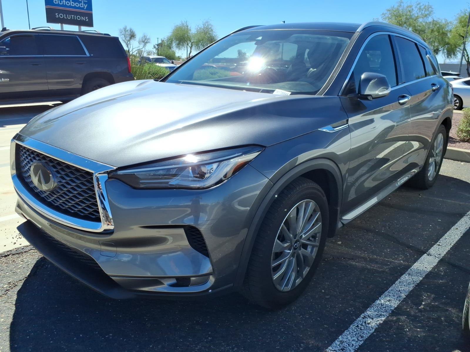 Used 2023 INFINITI QX50 Luxe FWD image 1