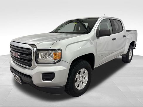 Used 2016 GMC Canyon 2WD Crew Cab w/ Convenience Package image 1