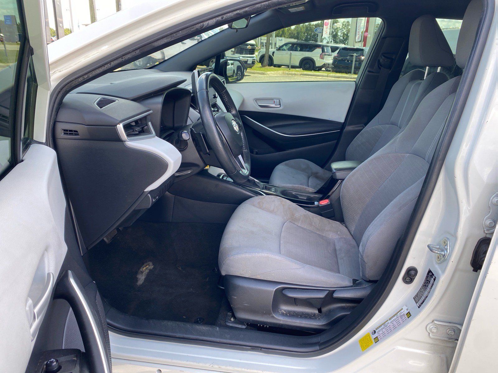 Used 2021 Toyota Corolla SE FWD image 14