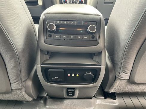 Used 2016 Chevrolet Traverse LT AWD/4WD image 55