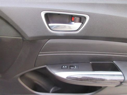 Used 2018 Acura TLX V6 w/ Advance Package image 32