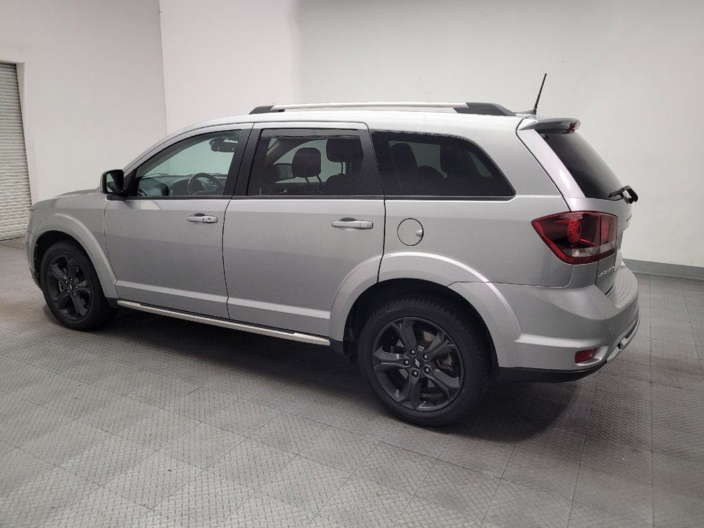 Used 2020 Dodge Journey Crossroad FWD image 3