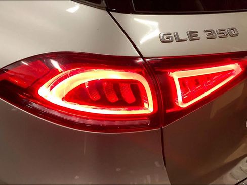 Used 2020 Mercedes-Benz GLE 350 4MATIC image 29