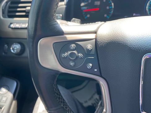 Used 2018 GMC Yukon Denali w/ Open Road Package AWD/4WD image 26