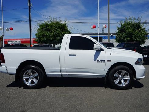 Used 2015 RAM 1500 Sport w/ Remote Start & Security Group image 9