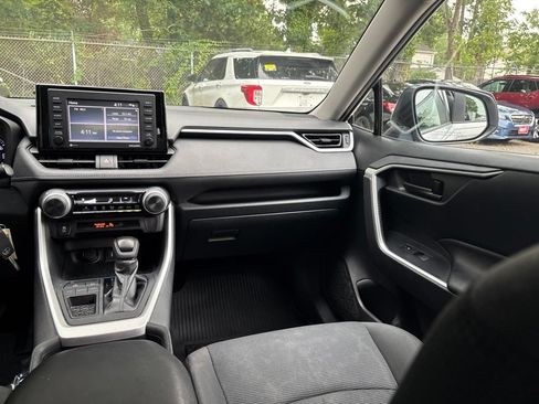 Used 2020 Toyota RAV4 LE w/ All Weather Liner Package FWD image 11