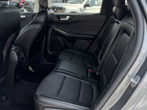 Certified 2022 Ford Escape SEL image 31