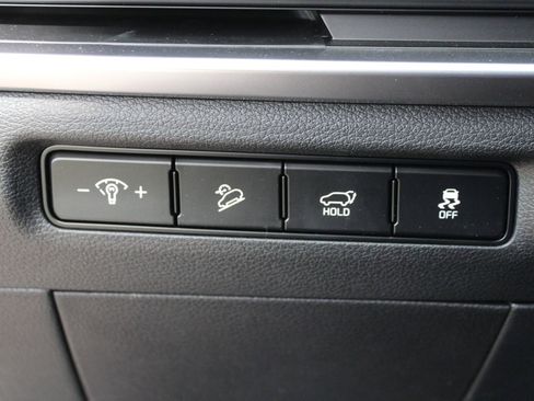 New 2025 Kia Telluride S image 23