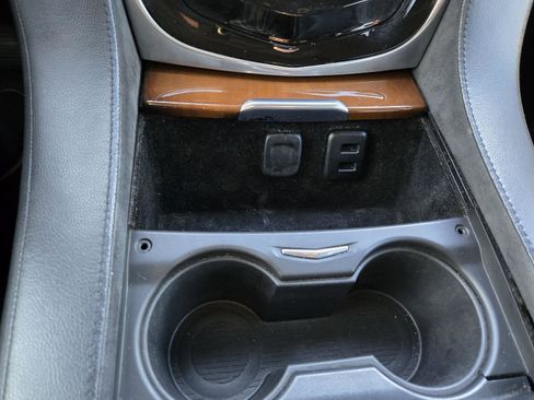 Used 2019 Cadillac Escalade Luxury image 37