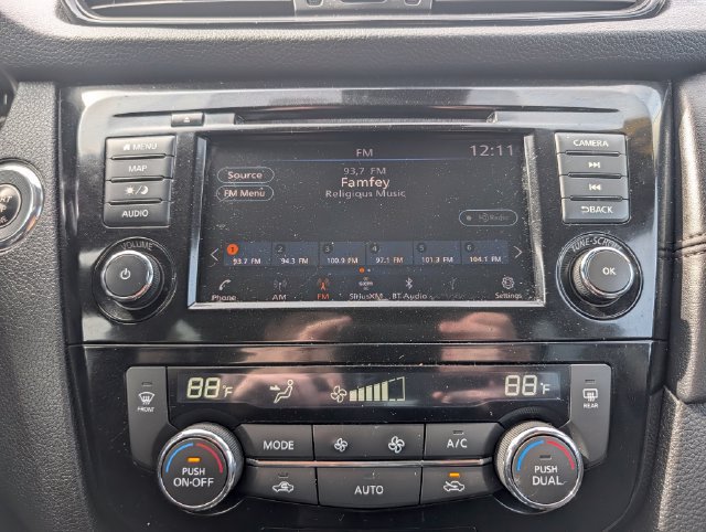 Used 2019 Nissan Rogue SL w/ Premium Package AWD/4WD image 27