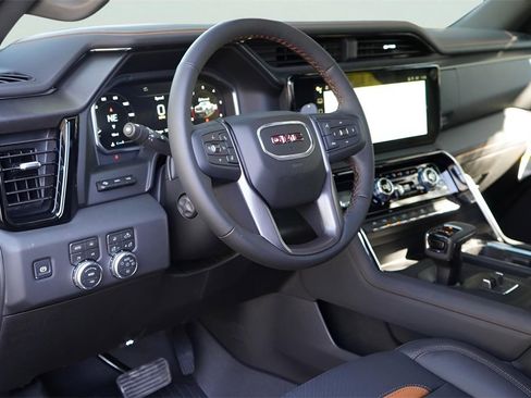 New 2026 GMC Sierra 1500 AT4 w/ AT4 Premium Package image 8