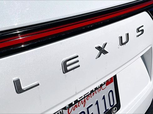 Used 2023 Lexus LX 600 F Sport image 30