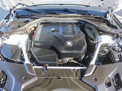 Used 2020 BMW 530i w/ Premium Package image 38