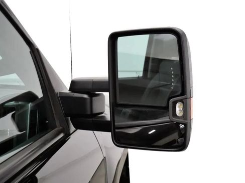 Used 2019 Chevrolet Silverado 2500 LTZ w/ Duramax Plus Package AWD/4WD image 41