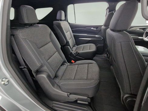 New 2026 Chevrolet Traverse LT w/ Driver Confidence Package image 17