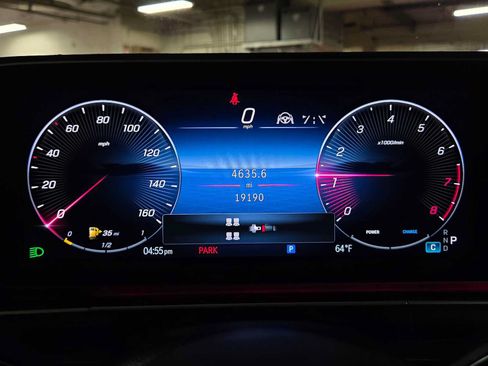 Used 2024 Mercedes-Benz GLS 580 4MATIC image 26