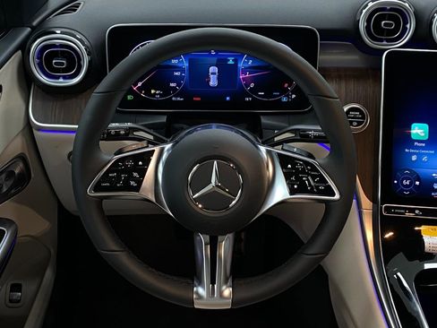 New 2026 Mercedes-Benz GLC 300 4MATIC image 14