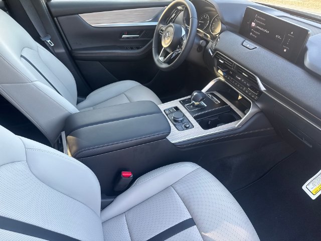 New 2026 MAZDA CX-90 3.3 Turbo w/ Preferred Package AWD/4WD image 12