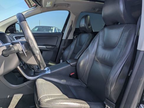 Used 2014 Volvo XC60 T6 AWD/4WD image 15