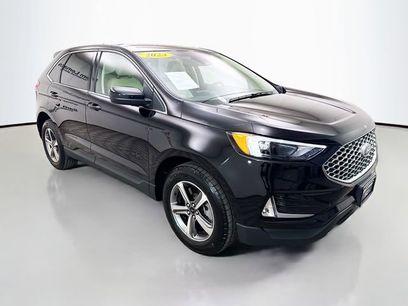 Used 2023 Ford Edge SEL w/ Convenience Package