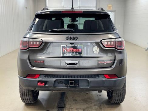 Used 2018 Jeep Compass Trailhawk w/ Cold Weather Group AWD/4WD image 6