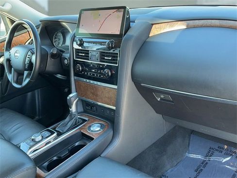 Used 2023 Nissan Armada SL w/ Captain's Chairs Package image 19