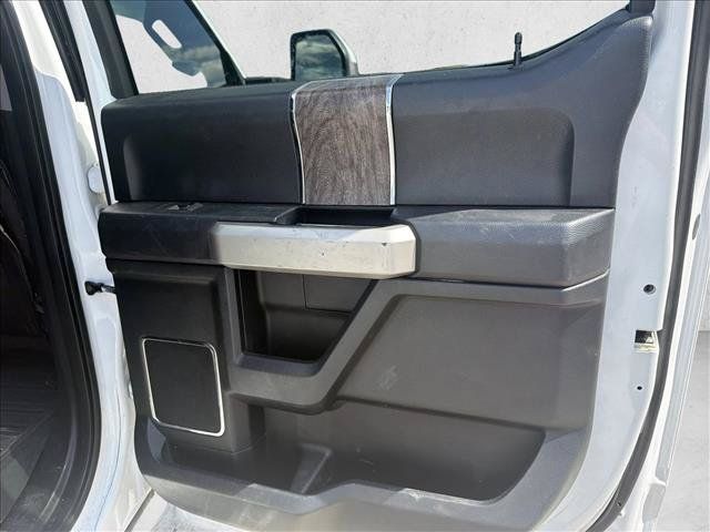 Used 2018 Ford F250 Lariat w/ Lariat Value Package AWD/4WD image 19