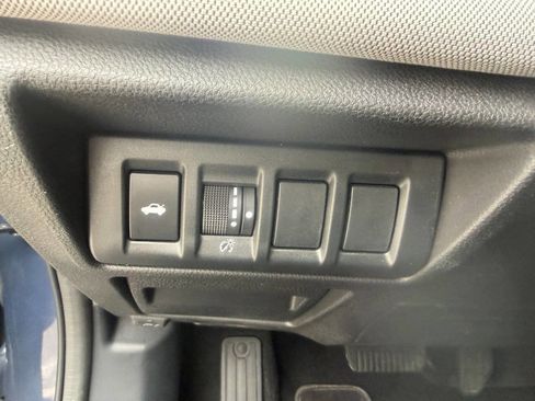 Used 2023 Subaru Legacy Premium image 29