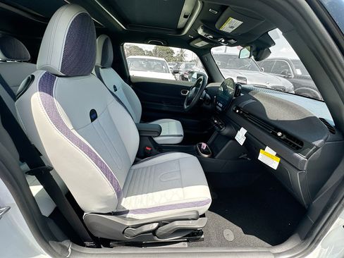 New 2026 MINI Cooper 2-Door Hardtop FWD image 20