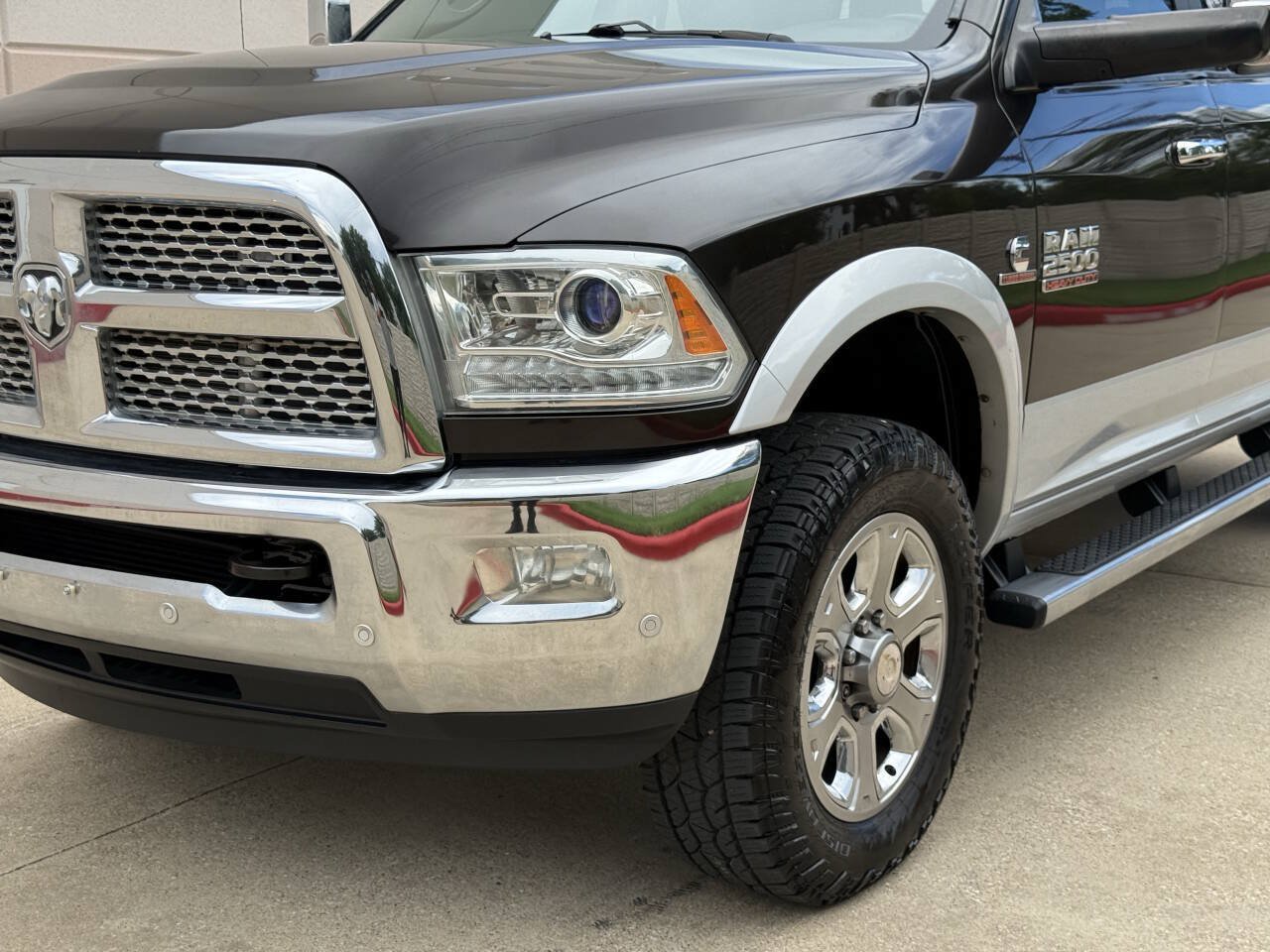 Used 2017 RAM 2500 Laramie AWD/4WD image 61