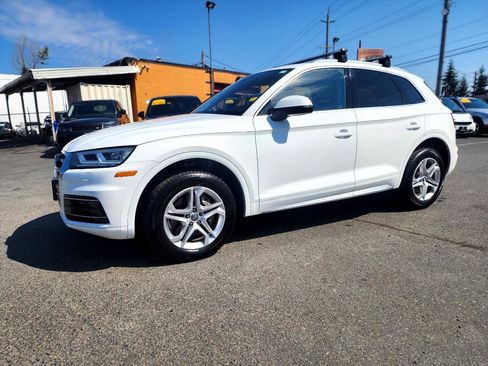Used 2018 Audi Q5 2.0T Premium Plus w/ Premium Plus Package image 10