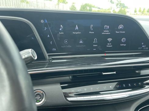 Certified 2024 Cadillac Escalade Sport AWD/4WD image 26