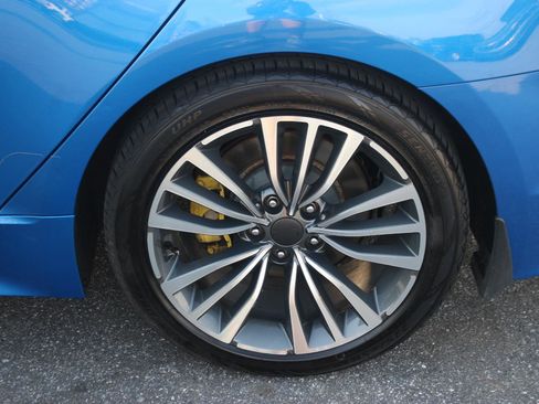 Used 2018 Kia Stinger Premium AWD/4WD image 35