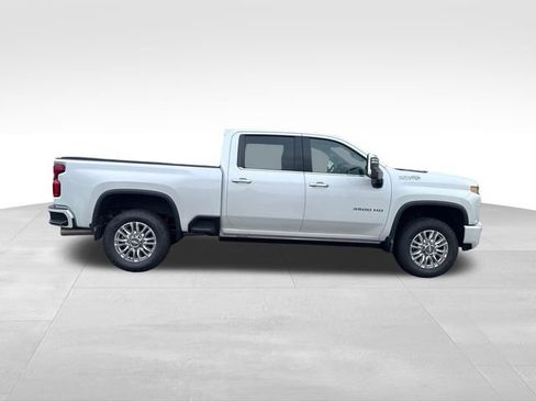 Used 2021 Chevrolet Silverado 3500 High Country w/ Z71 Off-Road Package AWD/4WD image 7