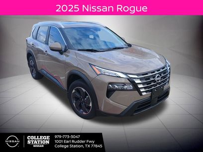 Used 2025 Nissan Rogue SV w/ SV Premium Package