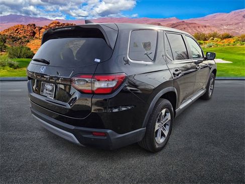 Used 2023 Honda Pilot EX-L image 4