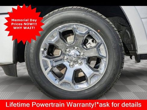 New 2025 RAM 1500 Big Horn AWD/4WD image 15