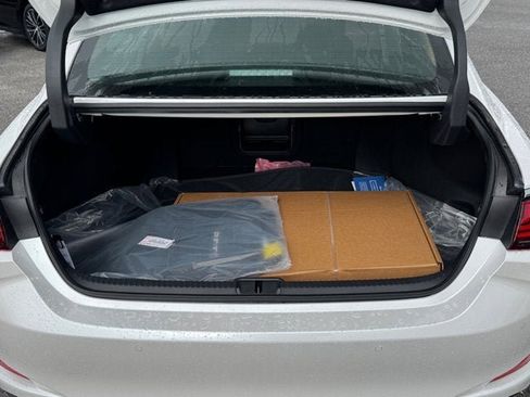 New 2025 Lexus ES 350 w/ Premium Package image 12