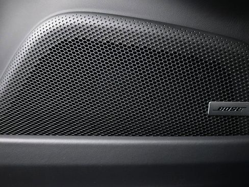 Used 2024 Porsche Panamera 4 image 16