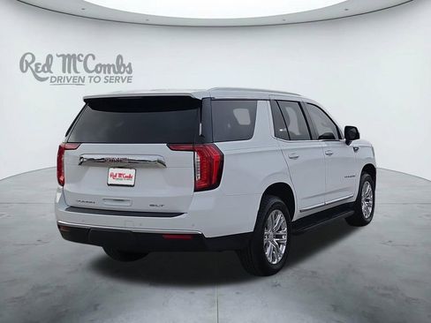 Used 2023 GMC Yukon SLT w/ SLT Luxury Package image 5