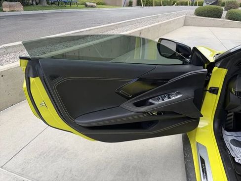 Used 2023 Chevrolet Corvette Stingray Premium Conv w/ Z51 Performance Package RWD image 17
