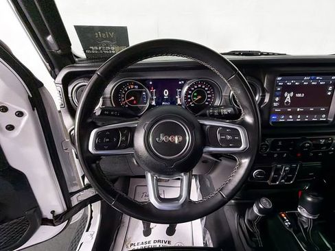 Used 2021 Jeep Wrangler Unlimited Sahara w/ Uconnect 4C Nav & Sound Group image 11