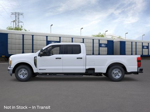 New 2026 Ford F250 2WD Crew Cab Super Duty image 3