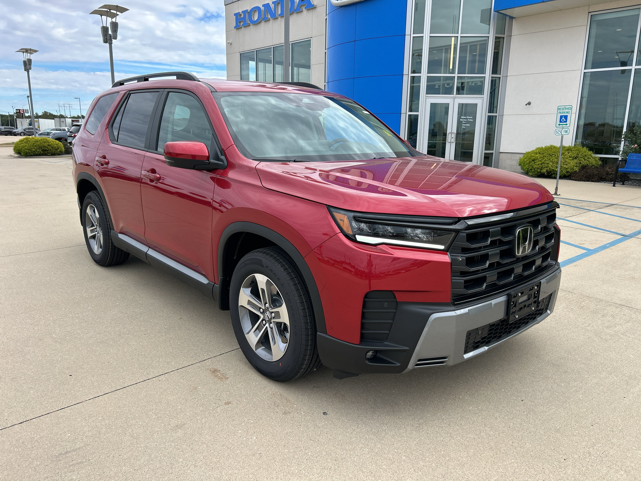 New 2026 Honda Pilot EX-L image 3